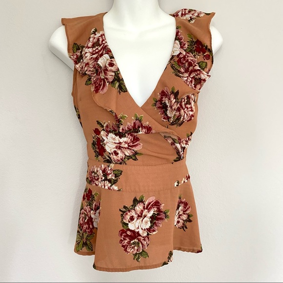 Ruffle Neckline Floral Carnation Tan Blouse & Detachable Belt Scarf - Picture 3 of 5